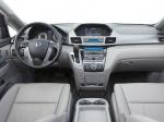 Honda Odyssey Touring Elite 2010 года